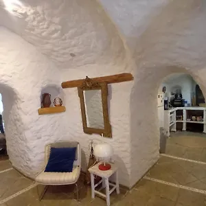 https://cueva-el-mirador.es-andalucia.com